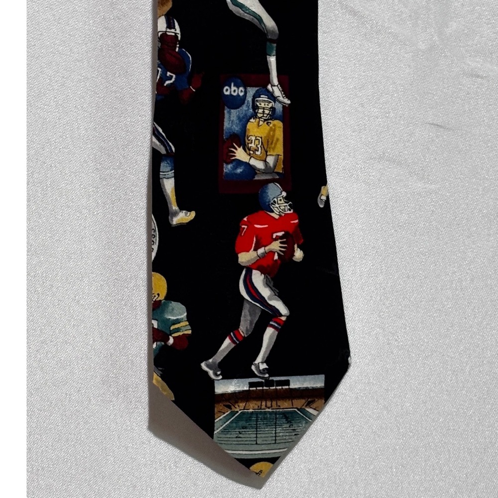 Nicole Miller Vintage ABC Sports Football Silk Tie Black Wide World of Sports
